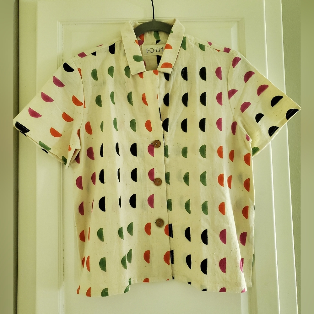 NWT Po-em Utile Top in Color Moons